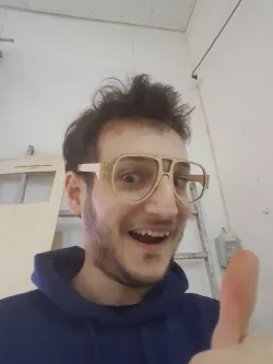 glasses with living hinge lasercut