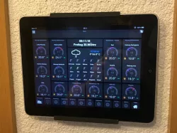 iPad 1 & 2 Wall Mount