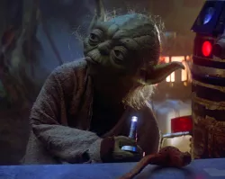 Luke Skywalker's Dagobah Lamp Prop