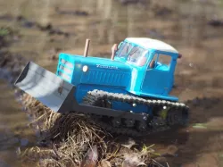 RC Soviet tractor DT-75 Kazakhstan (1\10 scale)