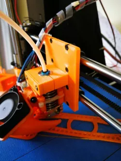 Simple E3D v6 and lite Bowden extruder Hotend mount
