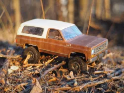 Chevrolet Blazer K5 - RC model with WPL axles