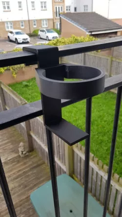 Drinks holder with hook for railings 