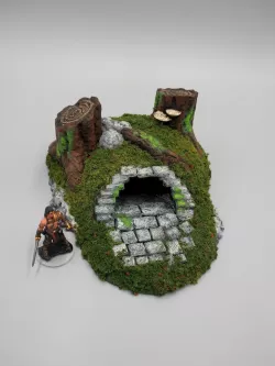 Forest Barrow Entrance - 28mm