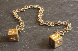 Star wars Gold dice of han solo