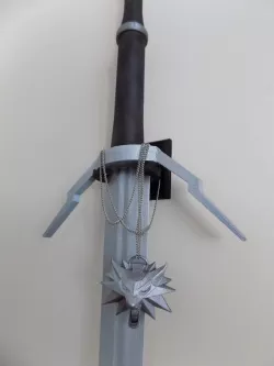 Witcher 3 Wolf Medallion