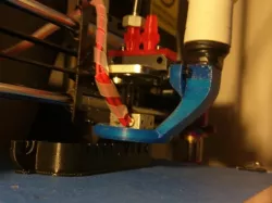 2$ BOWDEN SYSTEM FOR MK8 