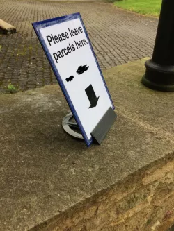 A4 Notice Stand