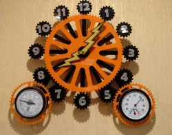 Funky gears clock