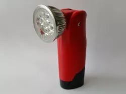 Milwaukee M12 flashlight with adjustable head