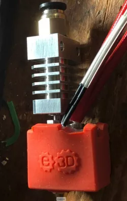 Railcore2 hot end carrier for modified creality hot end