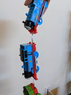 Trackmaster front engine couplings