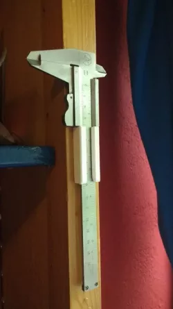 Universal Caliper Hanger