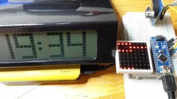 8x8 32x32mm word clock (based on MicroWordClock) / DE