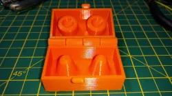 Double Ring Box With Clasp