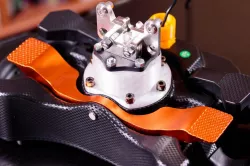 Fanatec McLaren GT3 QR adapter