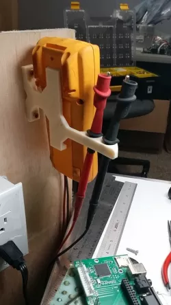 Fluke 179 meter and probe holder (side mount)