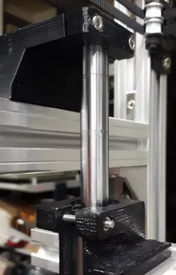Hypercube Evolytion Z linear rail support