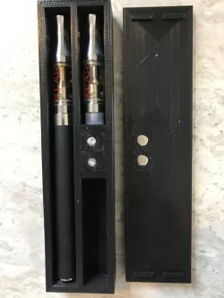 Klar Vape Pen case with storage