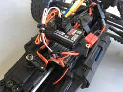 Receiver mount for HBX 12891 DUNE THUNDER brushless conversion