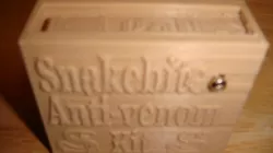 Snakebite in a box gag