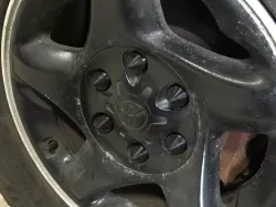 Spiked Lug Caps for Toyota Tundra (1st Generation)