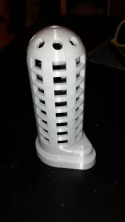 SUCTION STRAINER 