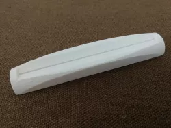Wet cat food bag scraper