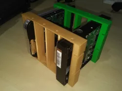 4x 3,5" to 3x 5,25" Adapter