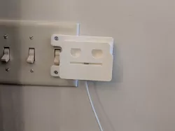 Google Pixel 2 Light Switch Phone Charger / Holder