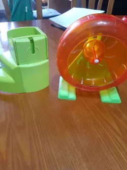 OVO hamster wheel stand
