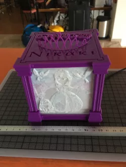 Princess Square Litho Box 