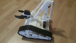 Claw and Tank Robot