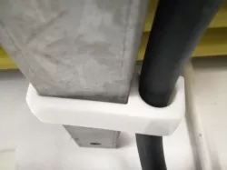 Kabelführung für Stahlprofil / cable mount without screws