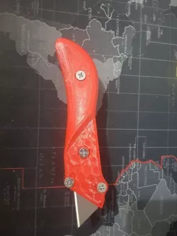 Knife 