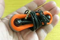 Pocket Earbud Holder