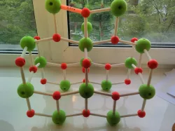 TiO2 (anatase) Ball and stick model