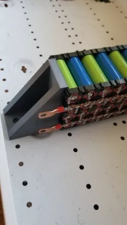 18650 Pack wall mount