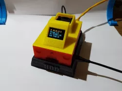 <7$ Raspberry PI3 Housing, Case, NAS, Server with 0.96 OLED Display showing stats (plus 40mm fan Version/passive cooling Version/DIY top)