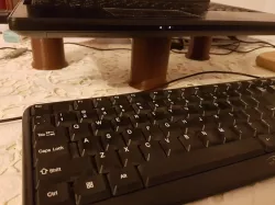 Customizable portable laptop stand