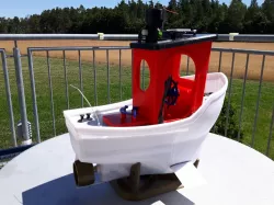 RC Benchy - Roll stabilisation fin mod