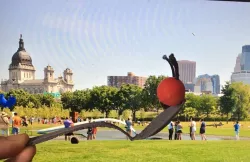 Spoonbridge and cherry