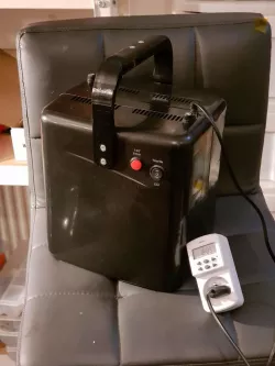 UV nail dryers handle