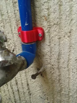 Water Pipe Wall Clamp PVC Metric and Imperial Common