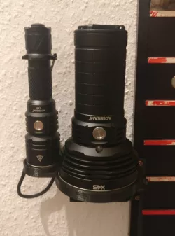 Acebeam L16 and Acebeam x45 stand