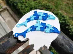 Articulated Dolphin Keychain fod Dual Extrusion