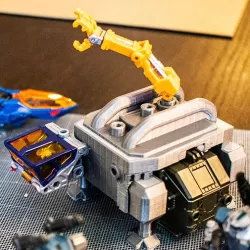 Diaclone Mech Transport Ver 1.0