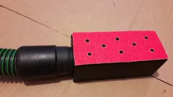 Flat sanding block with dust extraction