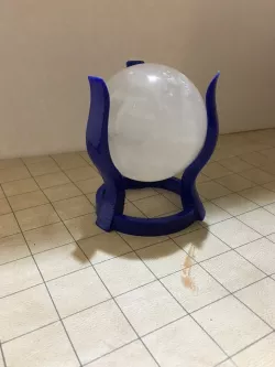 Sphere holder