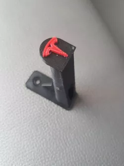 Tesla Model 3 Aero Wheel Cover wall hooks (With Logo)